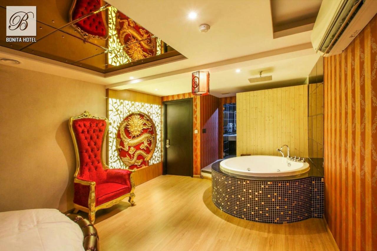 Hotel Bonita Tht (Adults Only) Ho Chi Minh Zewnętrze zdjęcie